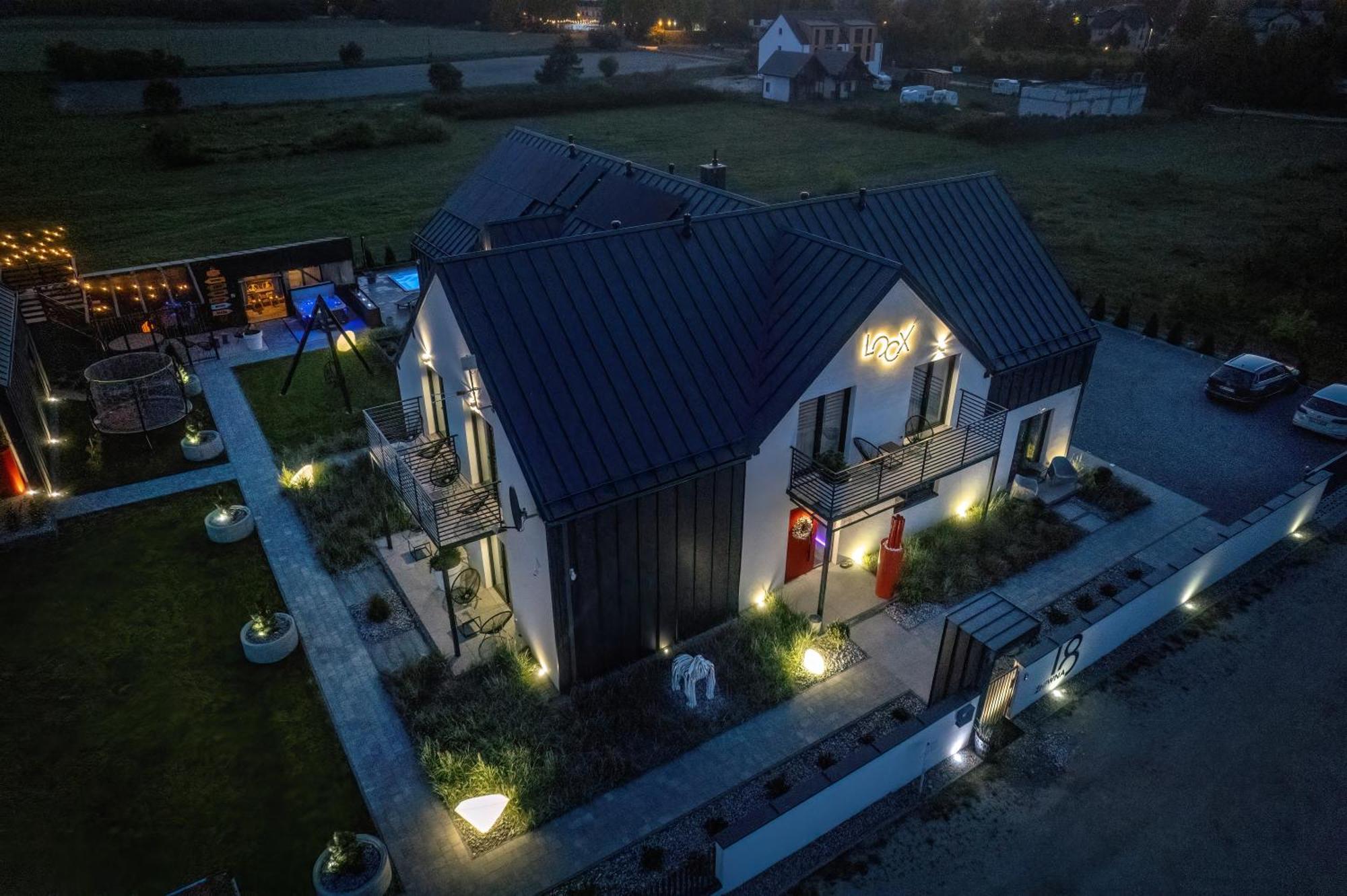Loox Ostrovo- Boutique House-Noclegi Nad Morzem オストロボ エクステリア 写真